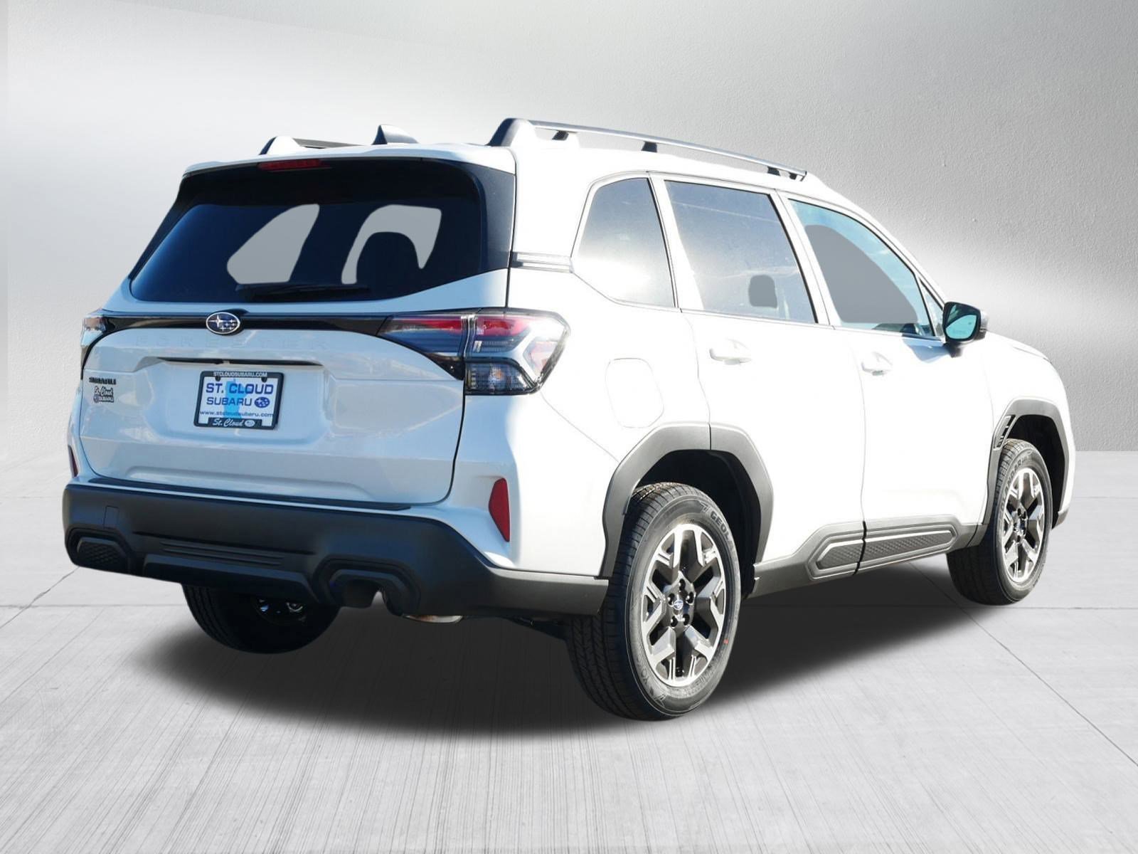 2026 Subaru Forester Premium photo 4