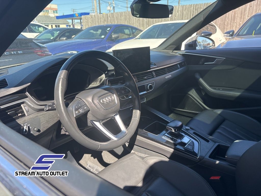 2023 Audi A4 45 S line Premium Plus photo 18