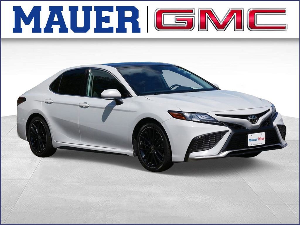 2022 Toyota Camry XSE