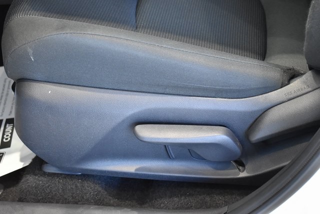 2024 Toyota RAV4 LE photo 15