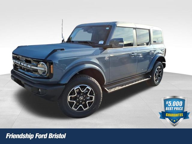 2025 Ford Bronco 4-Door Outer Banks's photo