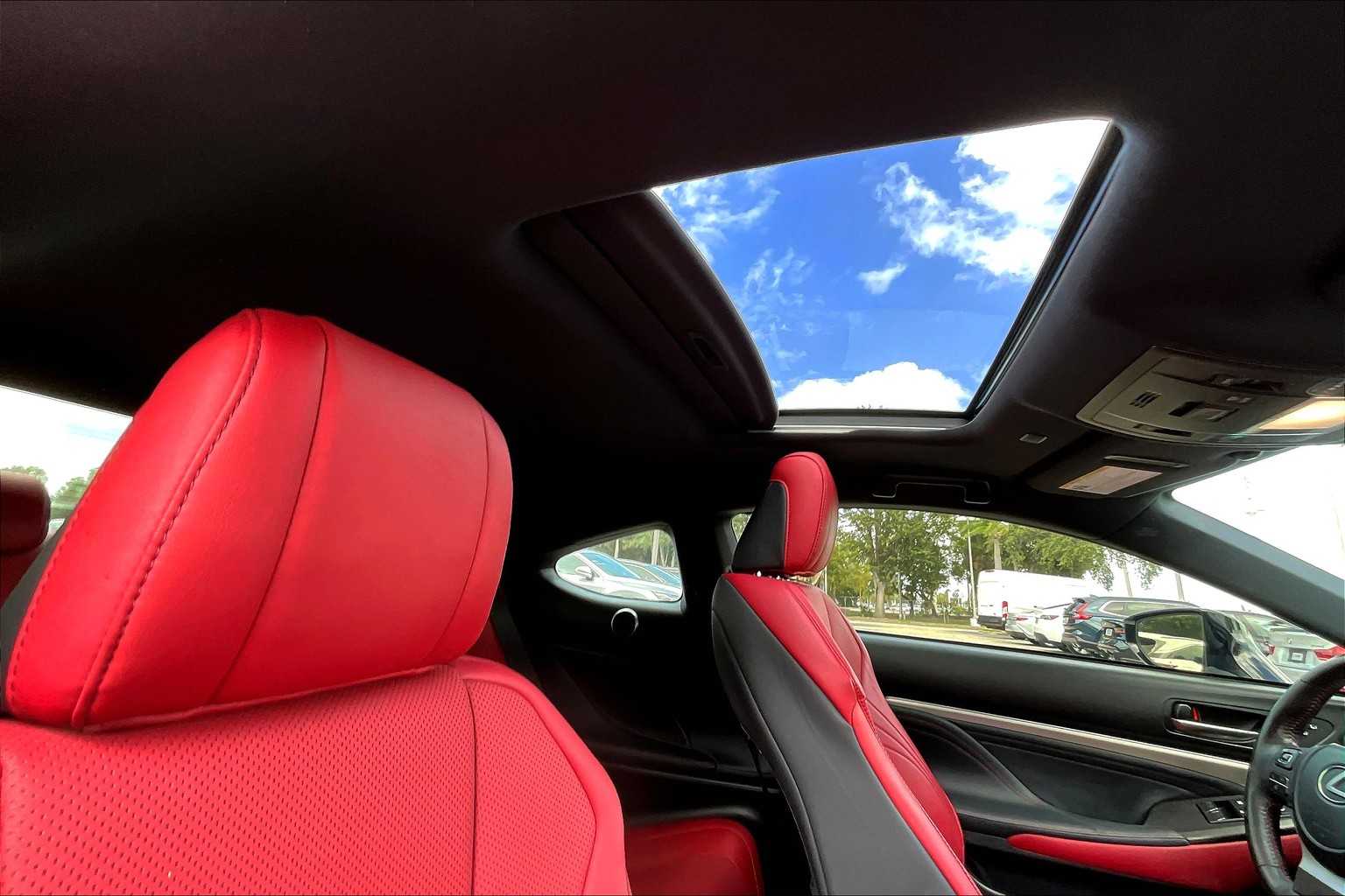 2022 Lexus RC 350 F SPORT photo 13