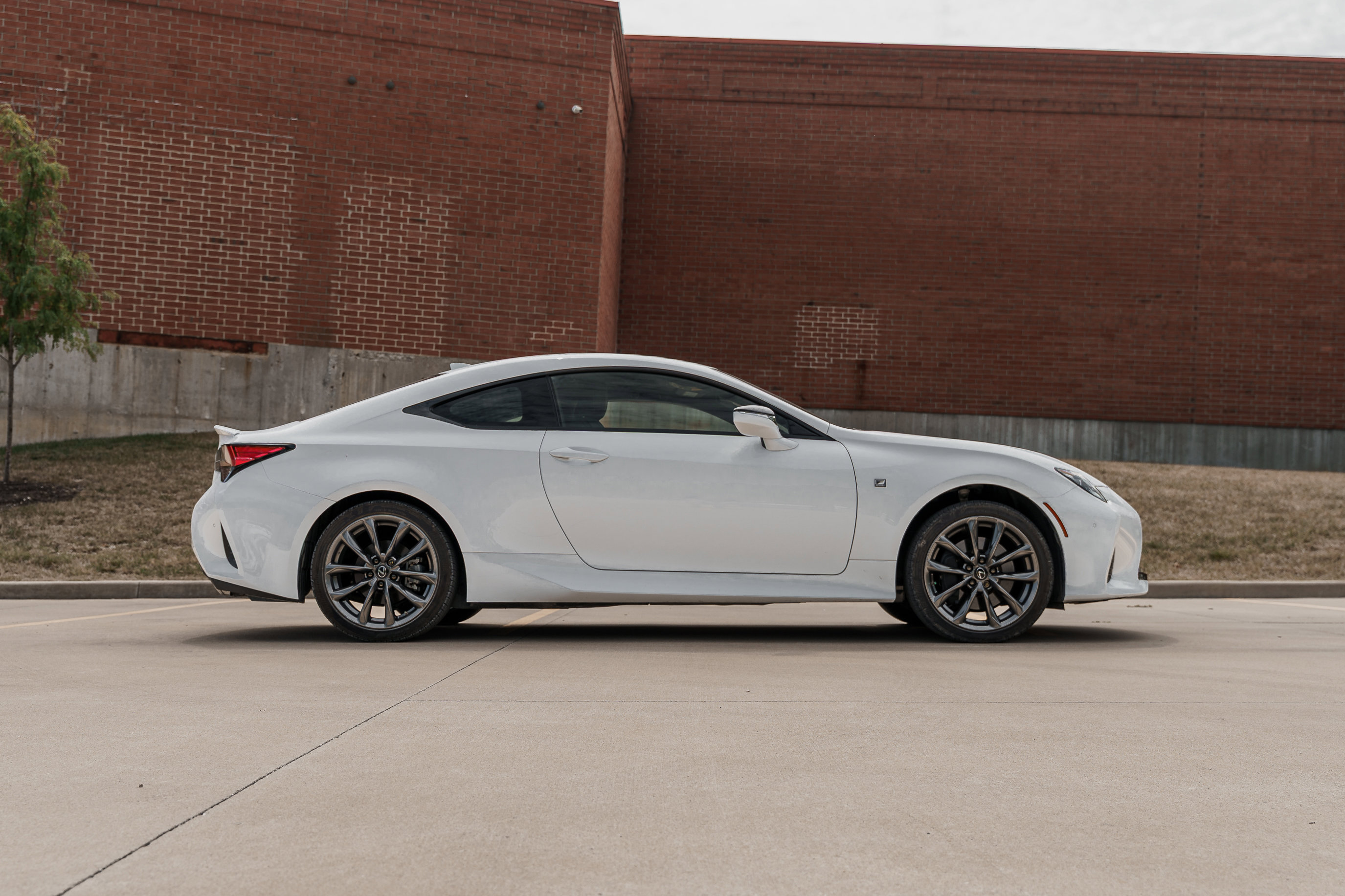 2022 Lexus RC F SPORT photo 3