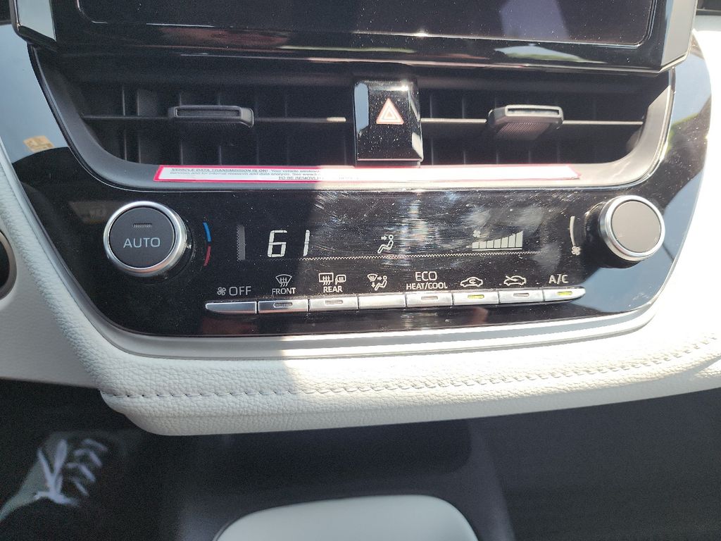 2024 Toyota Corolla SE photo 20