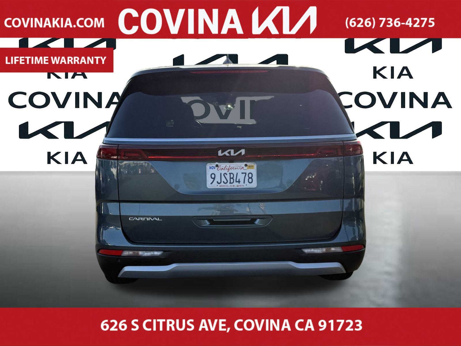 2024 Kia Carnival EX photo 4