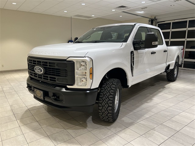 2026 Ford F-250 Super Duty XL's photo