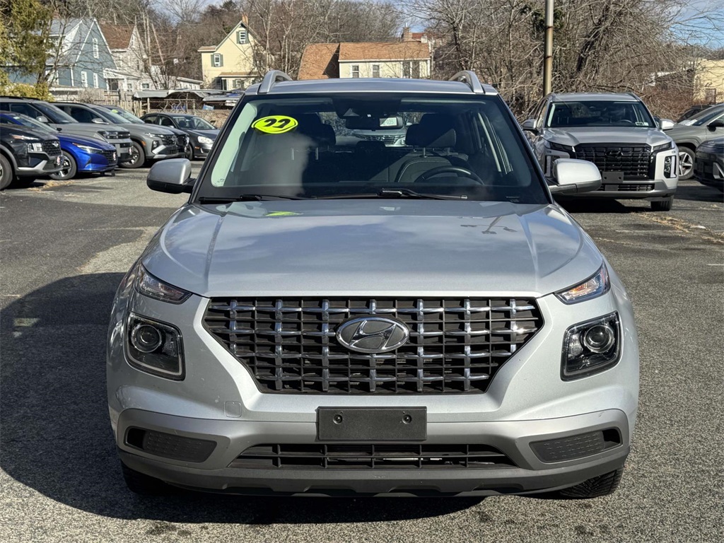 Used 2022 Hyundai Venue SEL with VIN KMHRC8A35NU146816 for sale in Hartsdale, NY