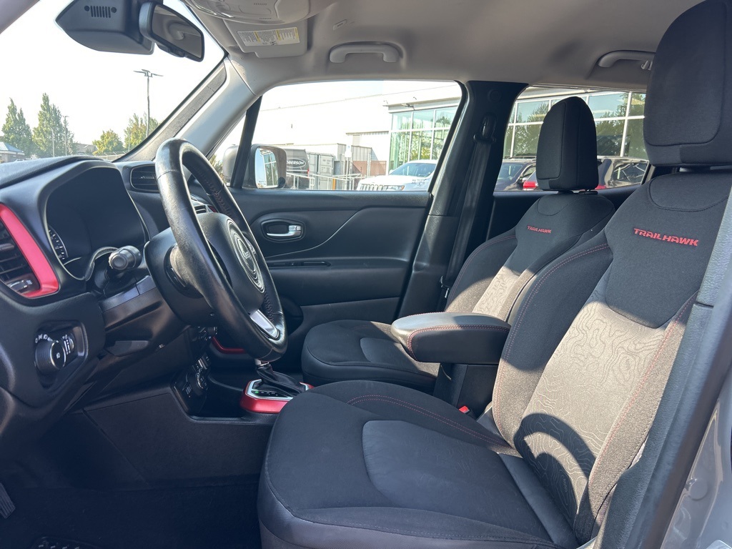 2019 Jeep Renegade Trailhawk photo 10