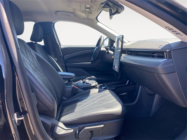 2021 Ford Mustang Mach-E Select photo 15
