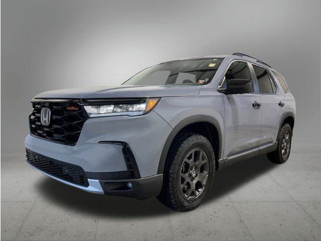 2025 Honda Pilot TrailSport's photo