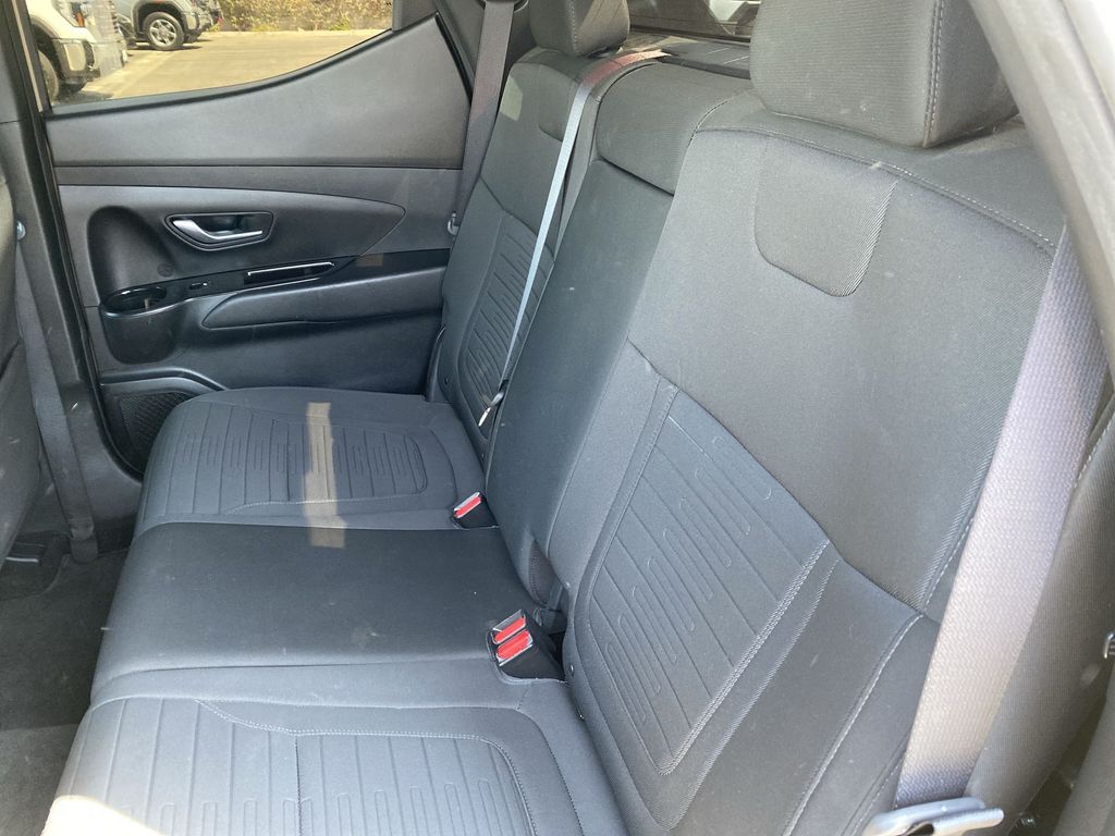 2023 Hyundai Santa Cruz SEL photo 24