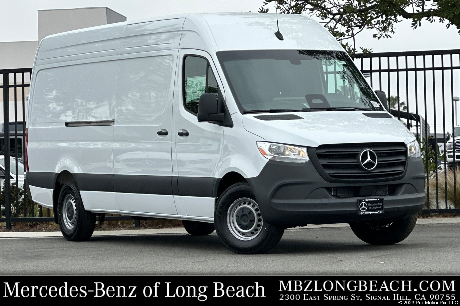 2025 Mercedes-Benz Sprinter Cargo Van Base's photo