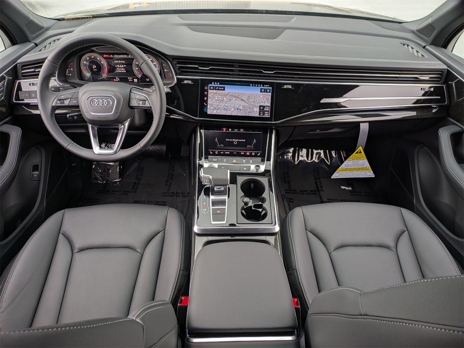 2025 Audi Q7 55 Premium Plus photo 3