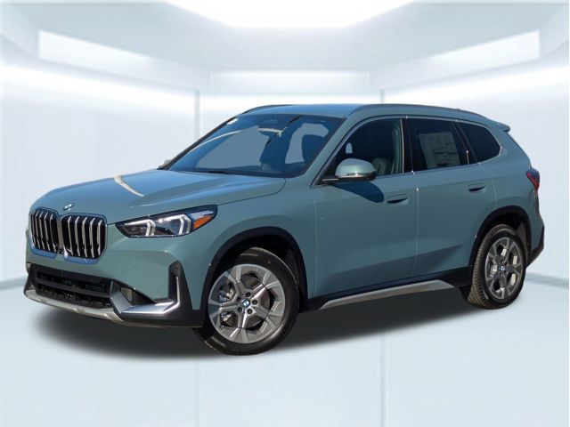 2026 BMW X1 28i's photo