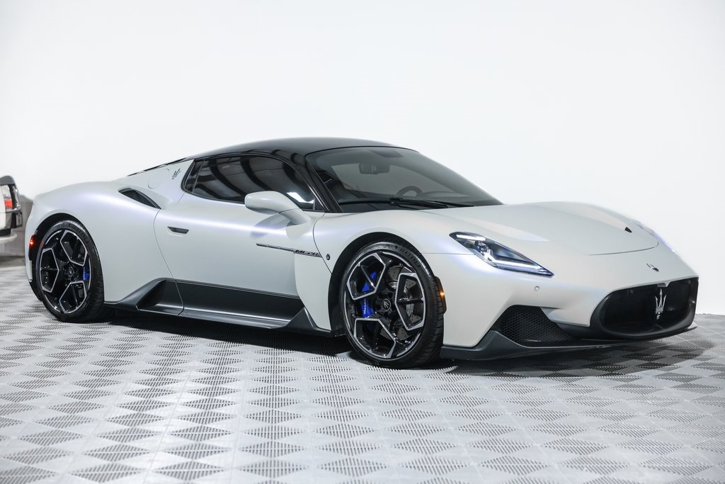 2022 Maserati MC20 Base photo 4
