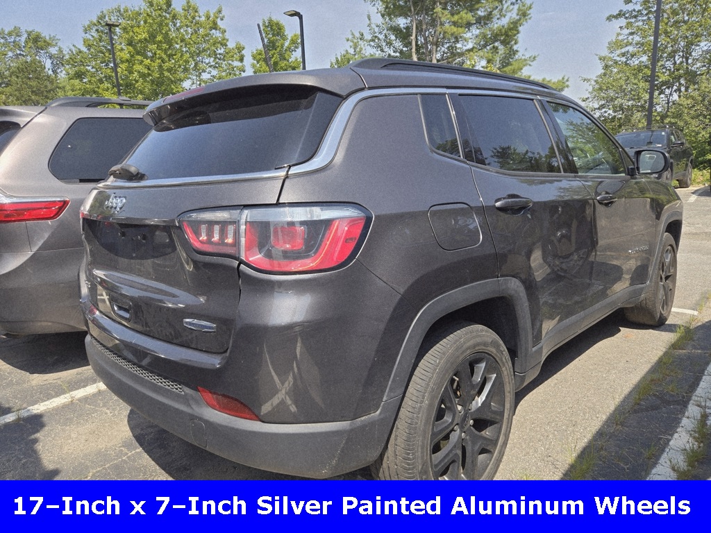 2018 Jeep Compass Latitude photo 3