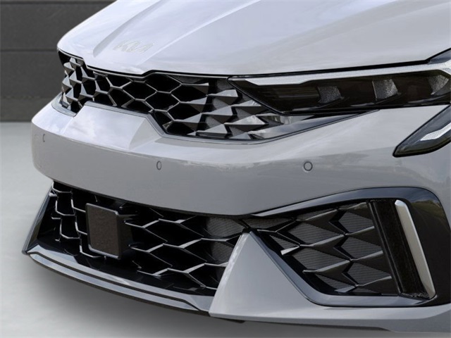 2025 Kia K5 GT-Line photo 9