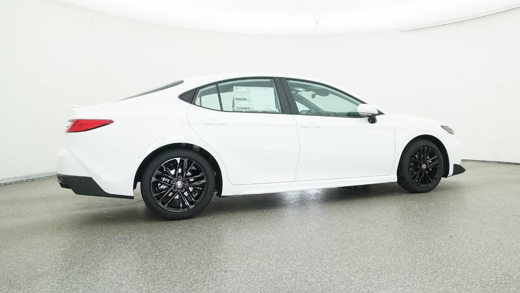 2025 Toyota Camry SE photo 24