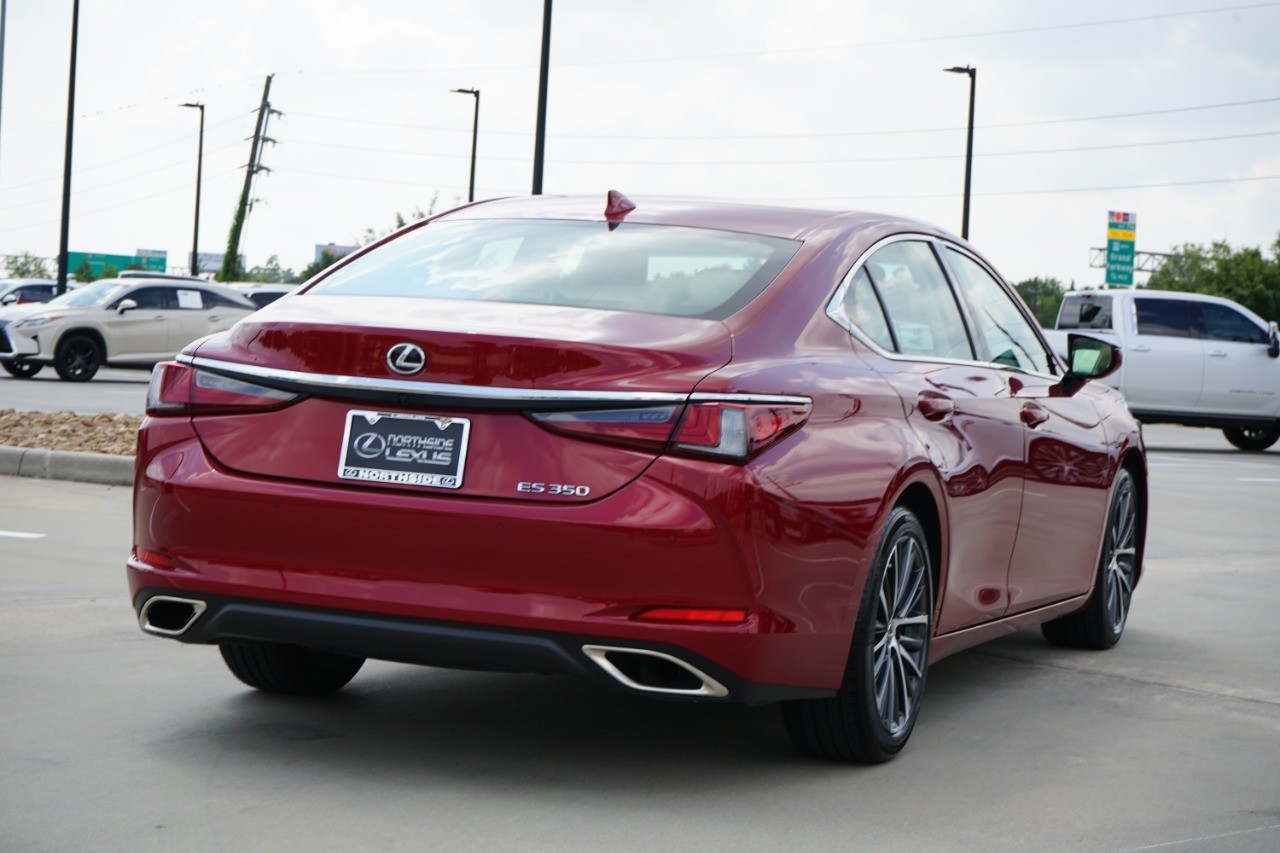 2025 Lexus ES 350 photo 6