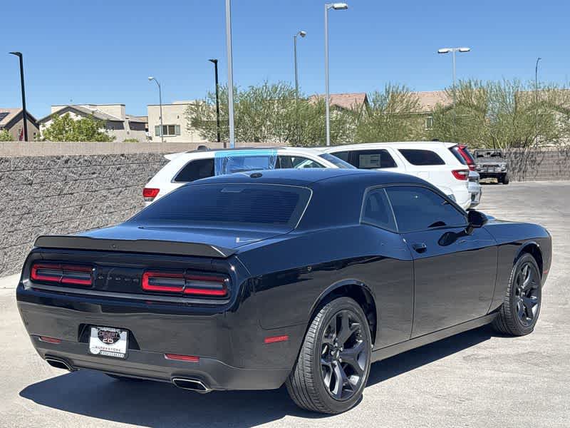 2020 Dodge Challenger SXT photo 8