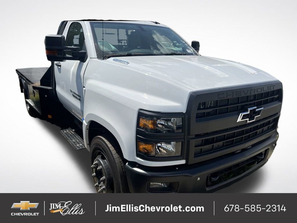 2024 Chevrolet Silverado 4500 Medium Duty Chassis Cab Work Truck's photo