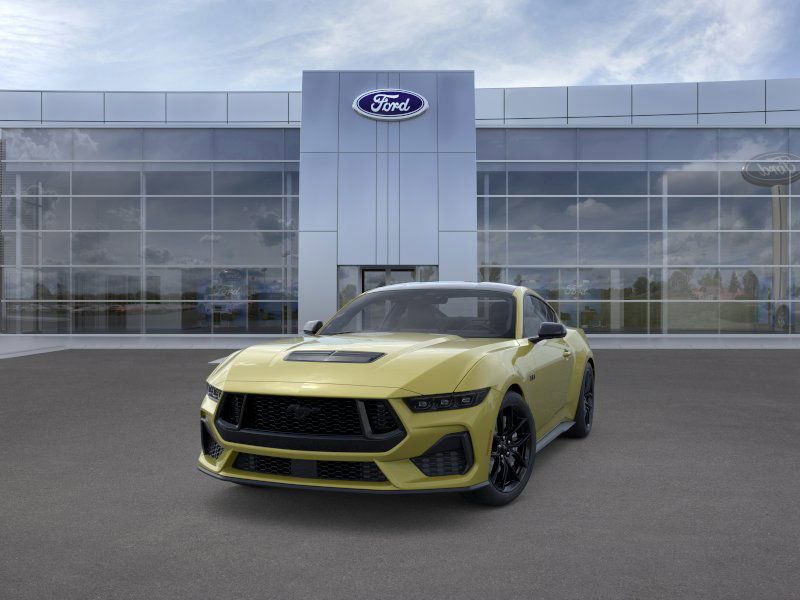 2025 Ford Mustang GT photo 2