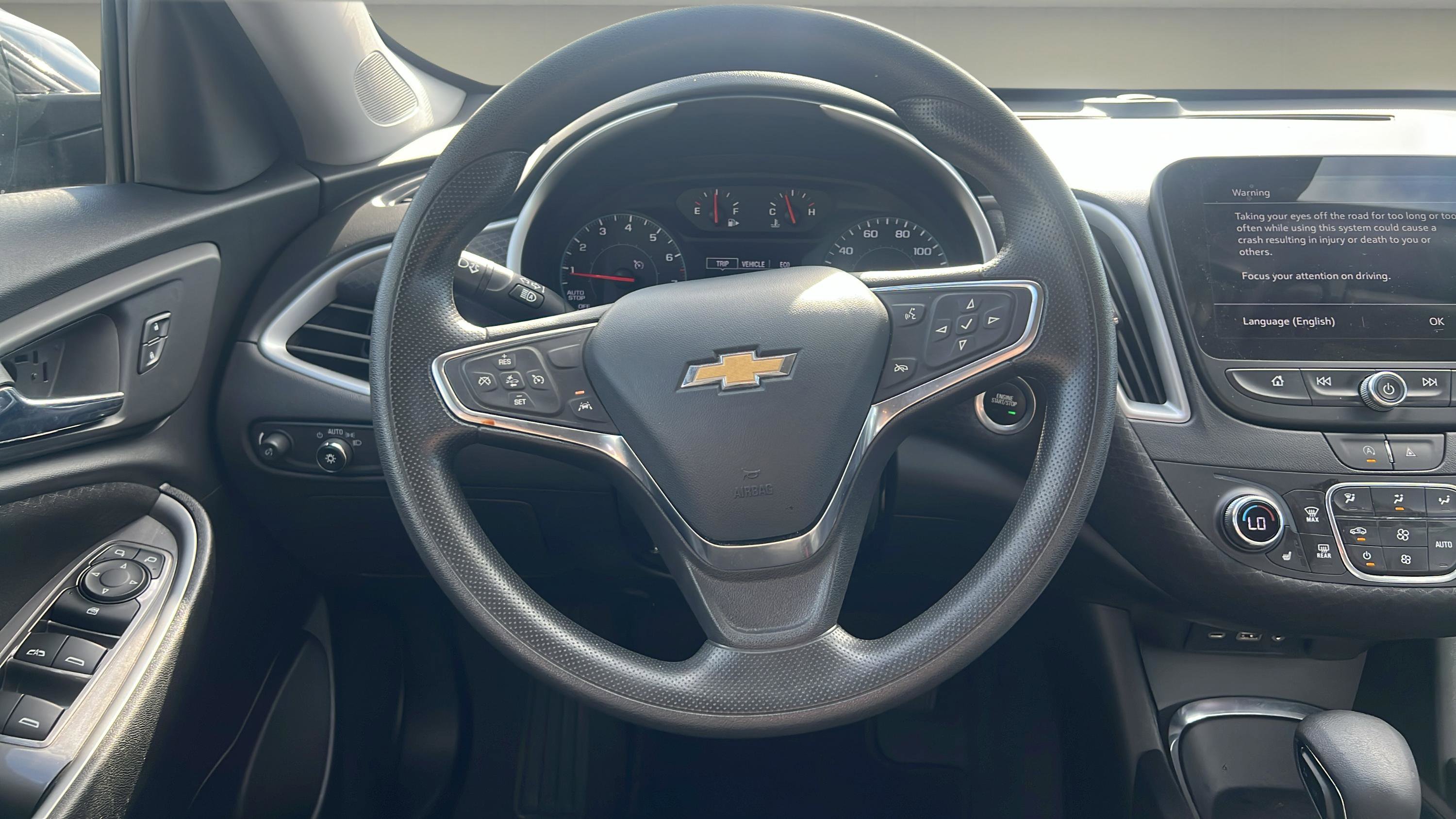 2023 Chevrolet Malibu 1LT photo 11