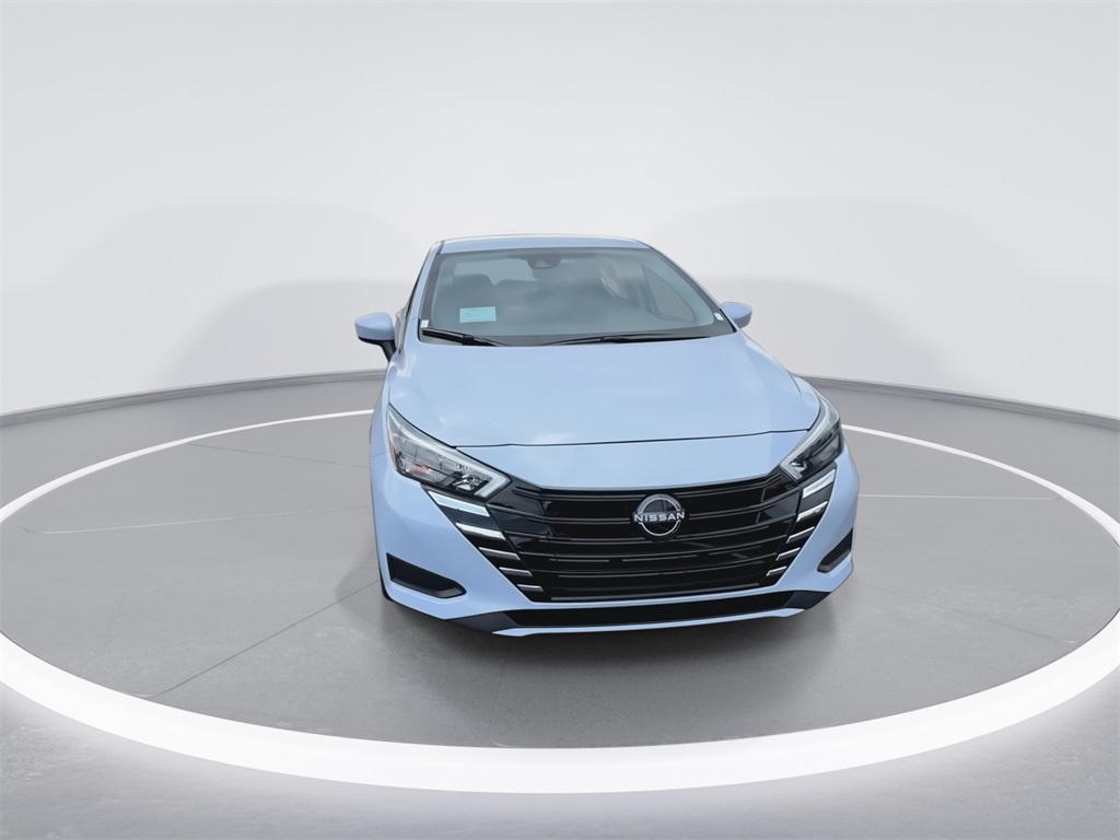 2025 Nissan Versa 1.6 SV photo 3
