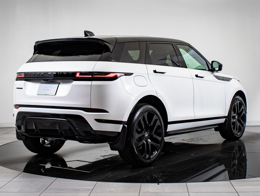 2026 Land Rover Range Rover Evoque Dynamic SE photo 8