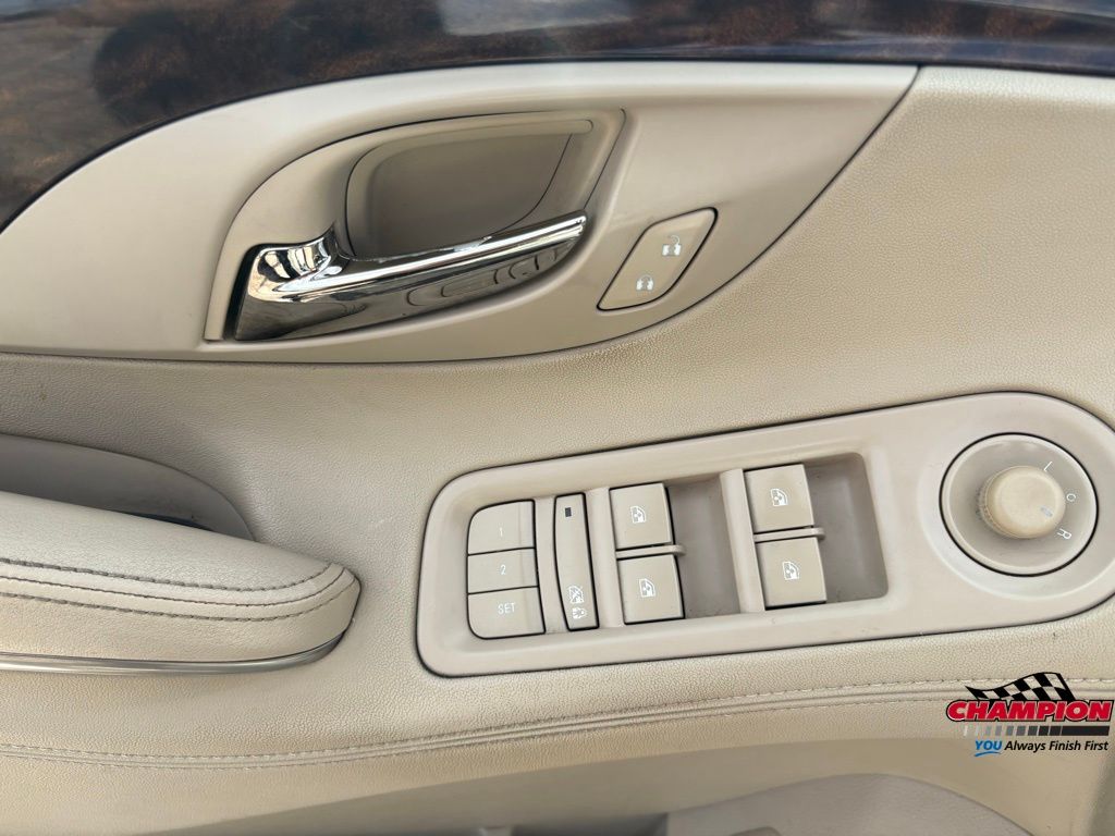 2014 Buick LaCrosse Premium II photo 11