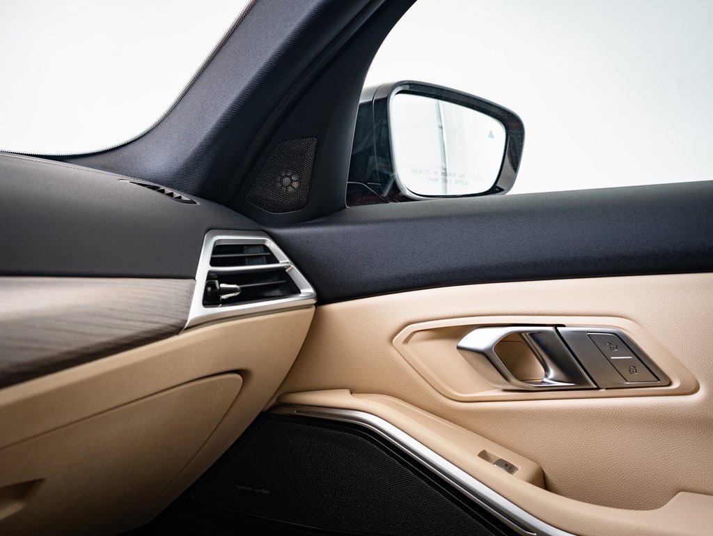 2025 Bmw 330i xDrive photo 32