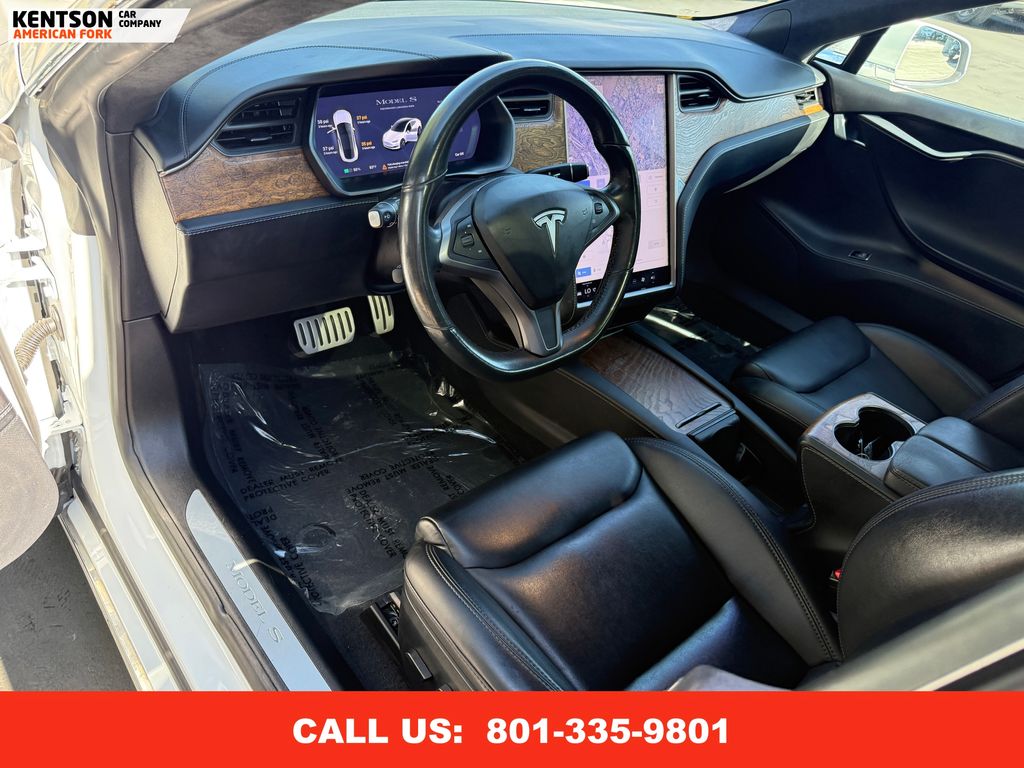 2020 Tesla Model S Performance photo 21