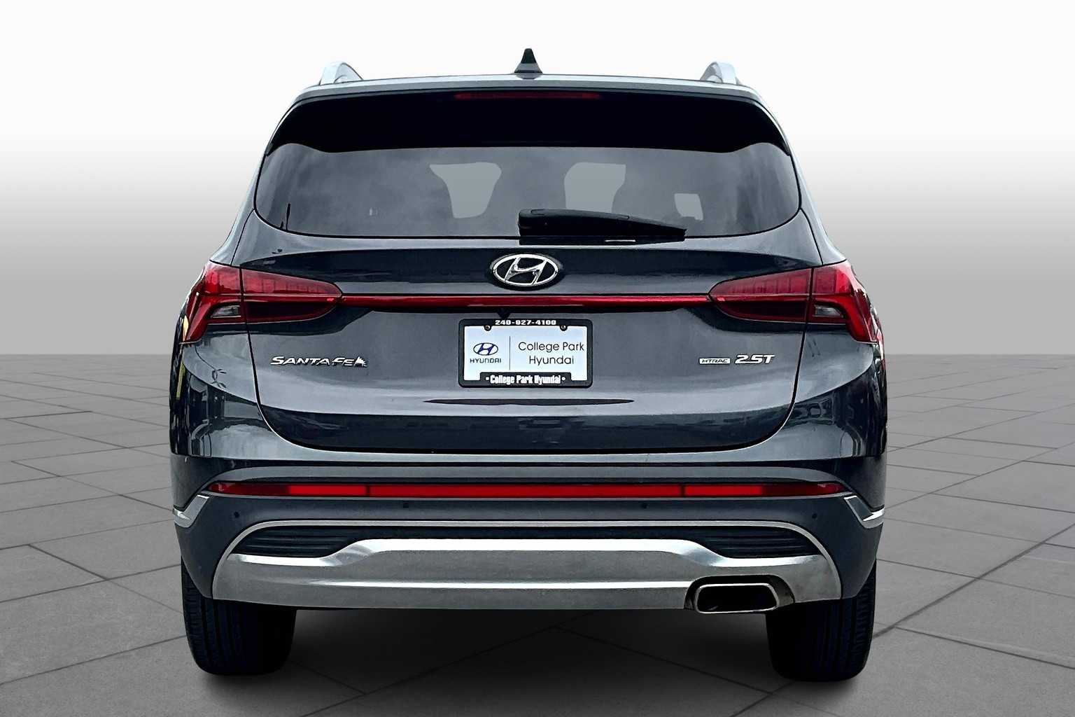 2022 Hyundai Santa Fe Limited photo 4