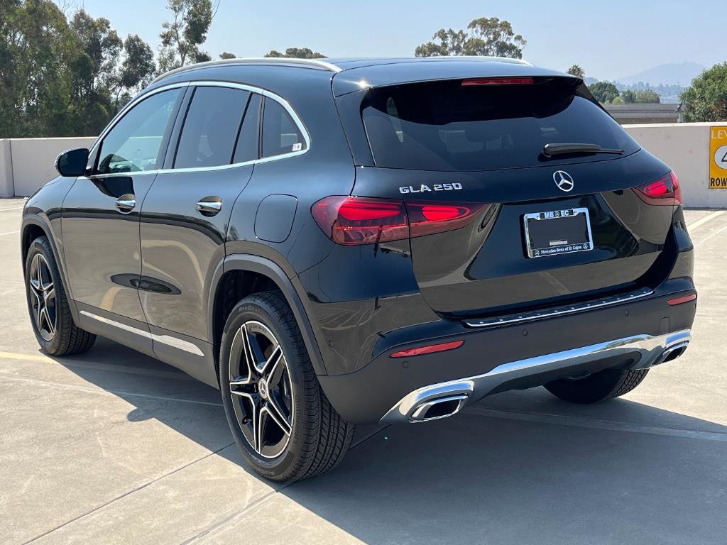 2026 Mercedes Benz GLA 250 photo 19