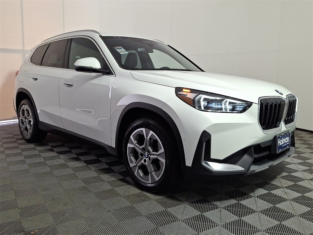 2023 Bmw X1 XDrive28i photo 3