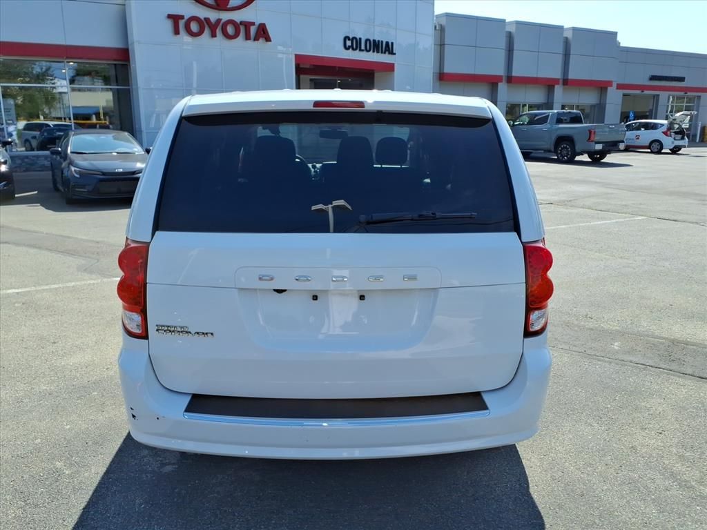 2019 Dodge Grand Caravan SE photo 3