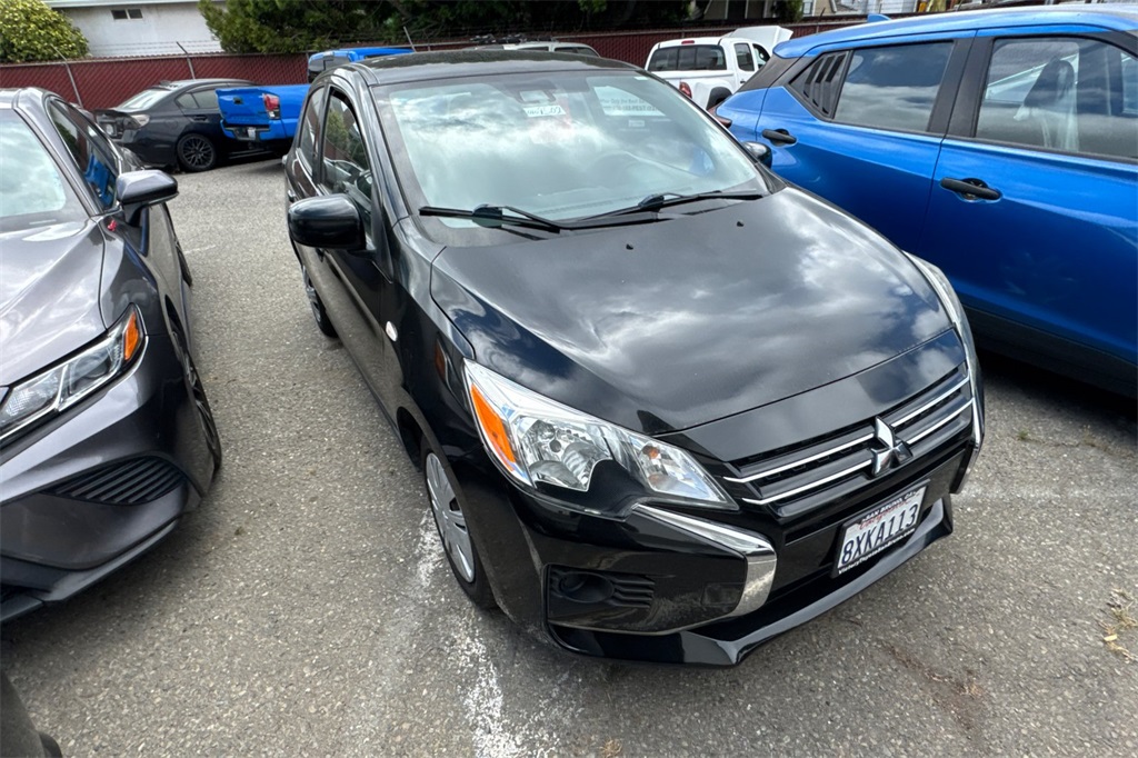 2021 Mitsubishi Mirage ES photo 2