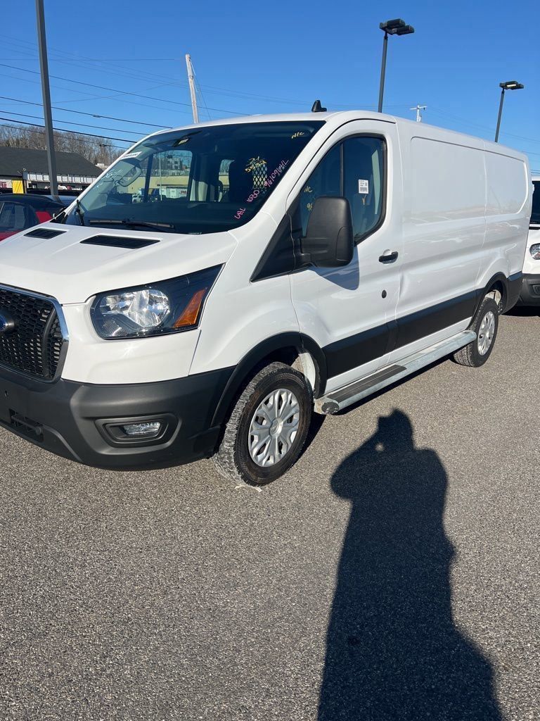2024 Ford Transit Van Base's photo