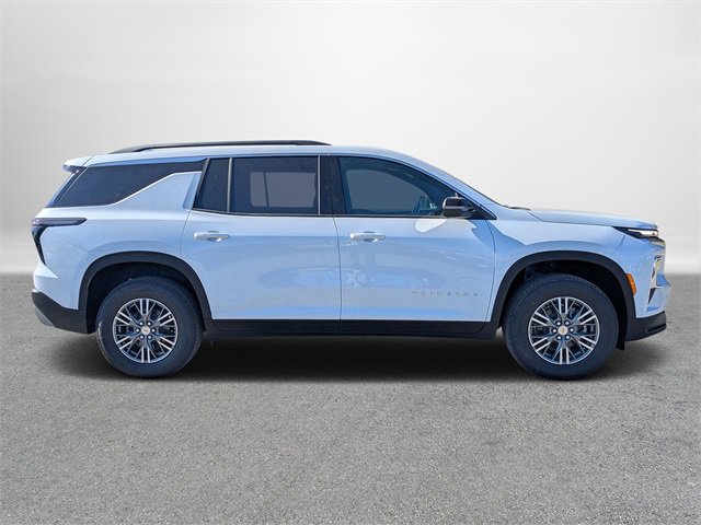2026 Chevrolet Traverse photo 3