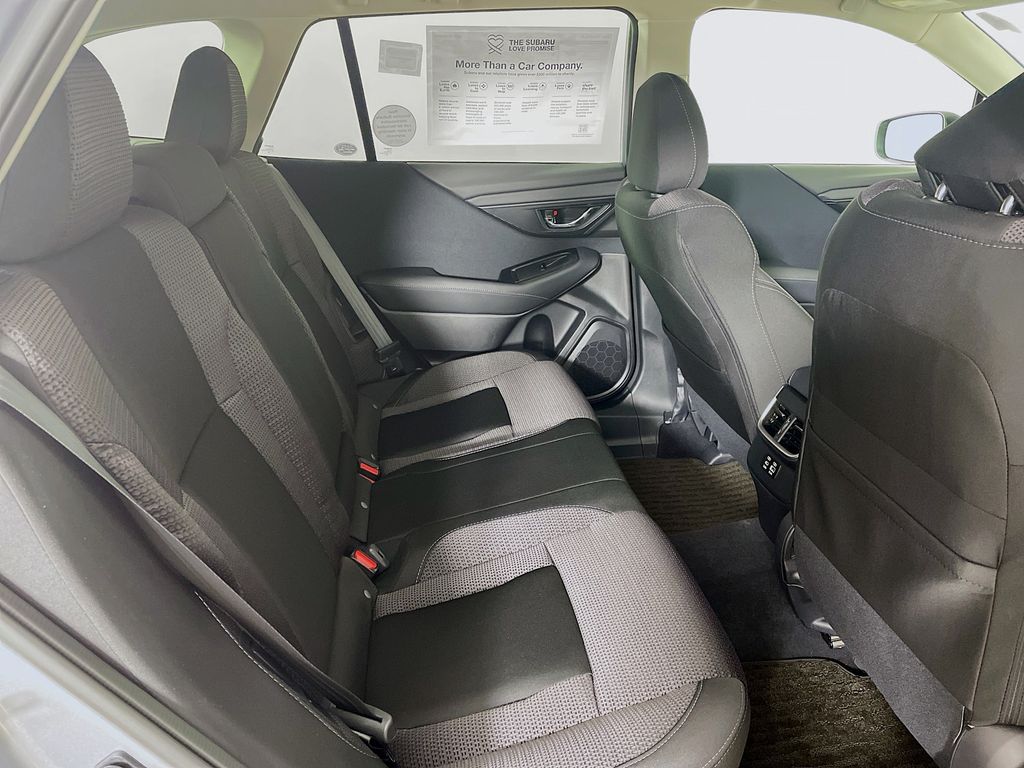2025 Subaru Outback Premium photo 24