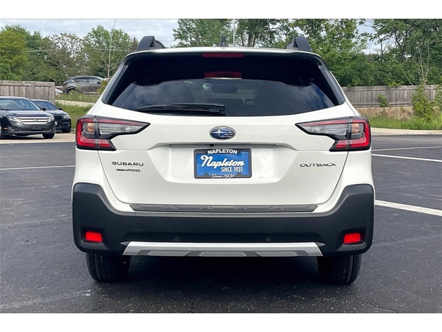 2025 Subaru Outback Limited photo 16