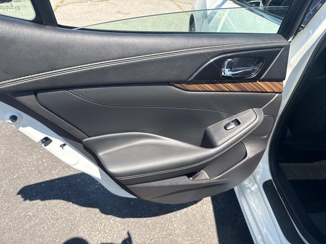 2018 Nissan Maxima Platinum photo 14