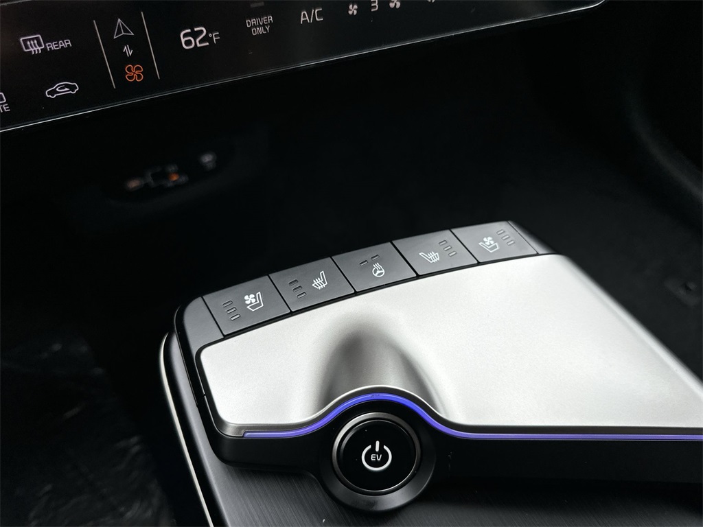 2025 Kia EV6 GT-Line photo 23