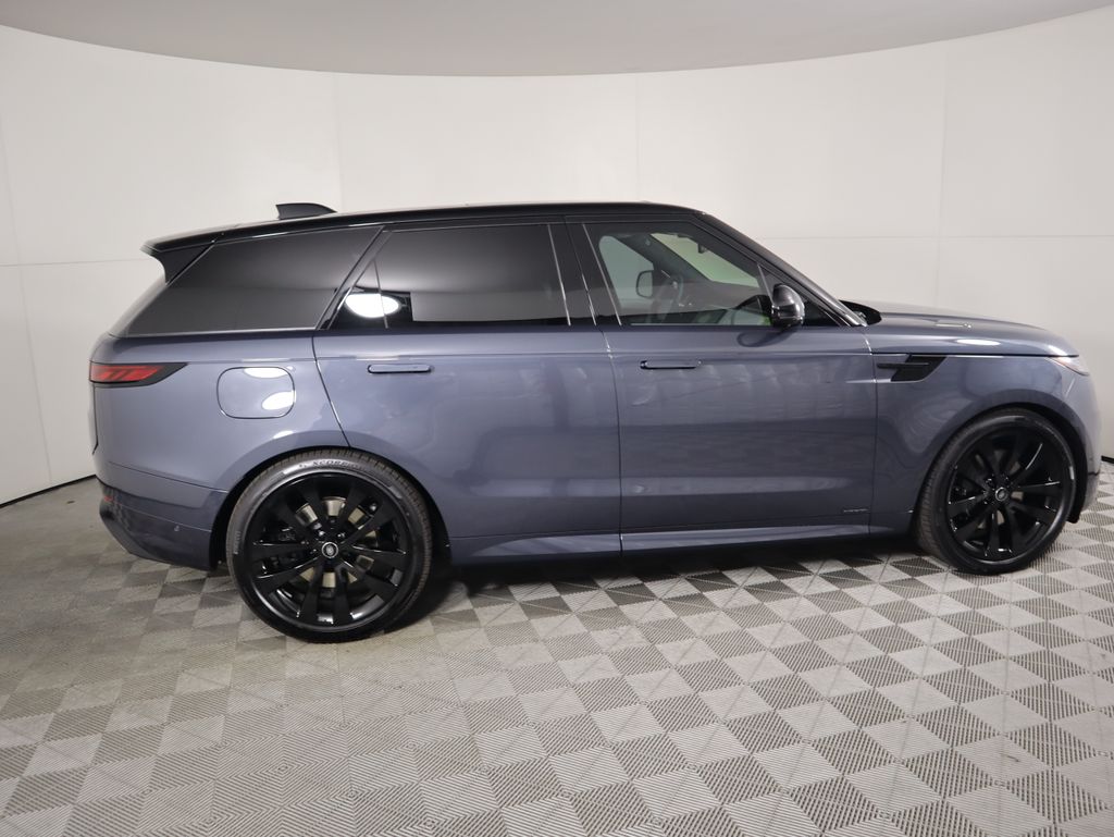 2025 Land Rover Range Rover Sport Autobiography photo 3