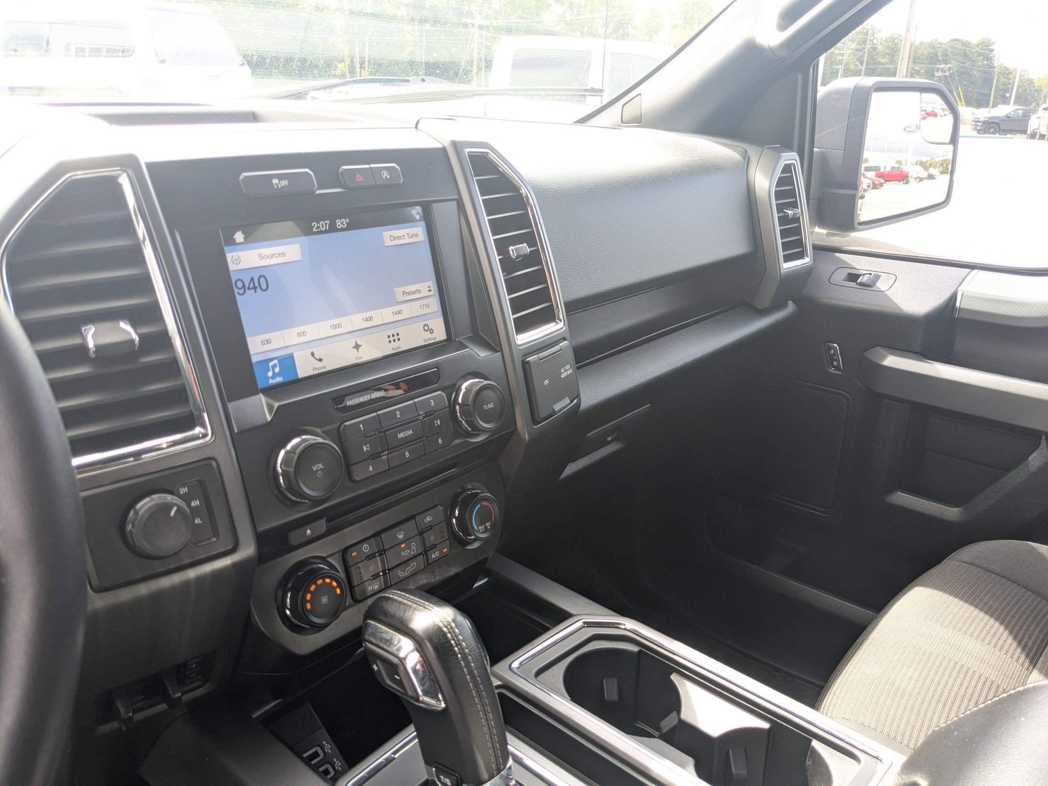 2017 Ford F-150 XLT photo 20