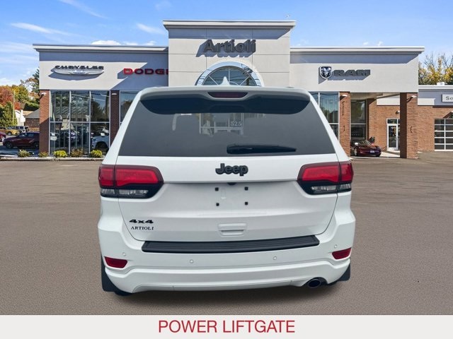 2022 Jeep Cherokee Laredo X photo 2