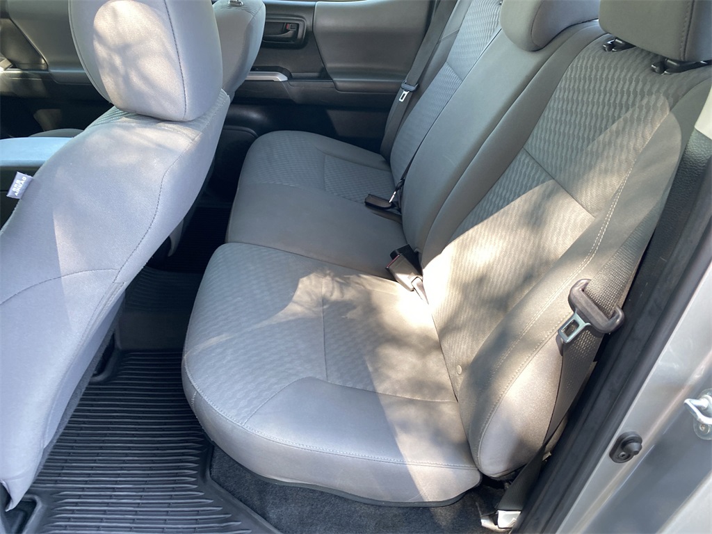 2023 Toyota Tacoma SR5 photo 25