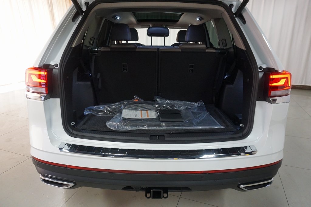 2026 Volkswagen Atlas SEL photo 31