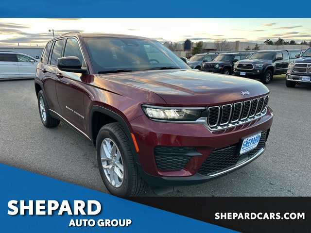 2025 Jeep Grand Cherokee Laredo's photo