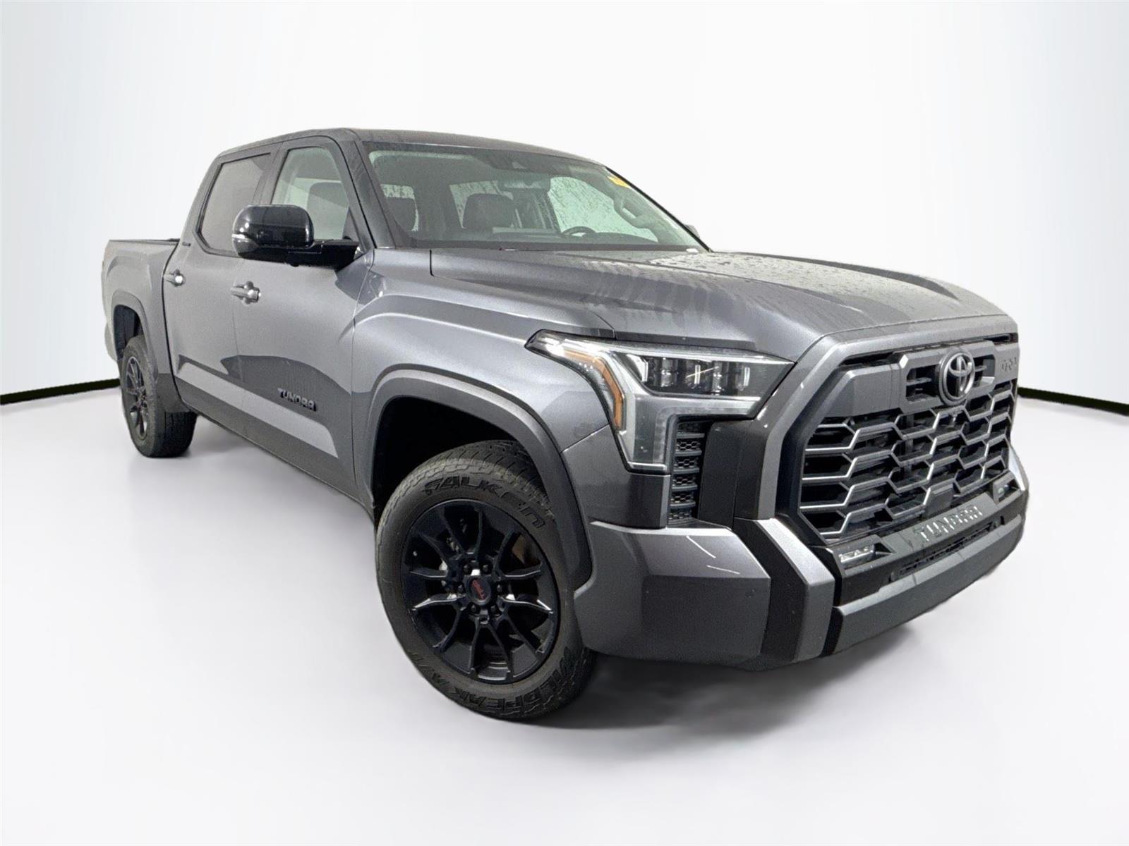2024 Toyota Tundra Limited photo 4
